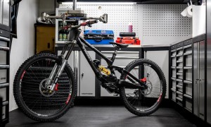 布雷博携手SPECIALIZED进军自行车领域